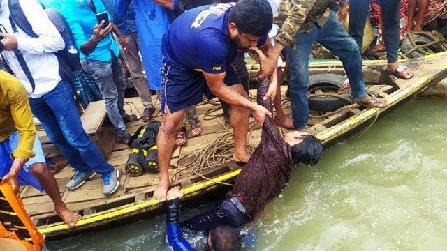 কেন এত ভয়ে আছে মানুষ?